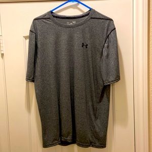 Under Armor t shirt